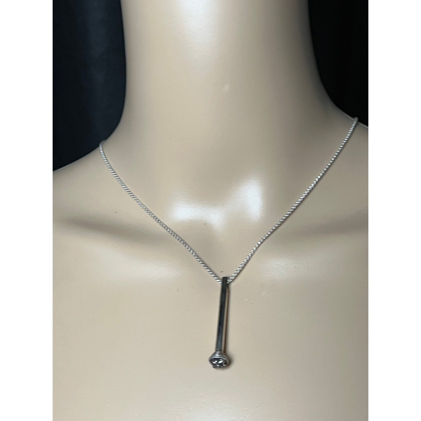 Solvar Sterling Silver Celtic Wand Necklace 95$
